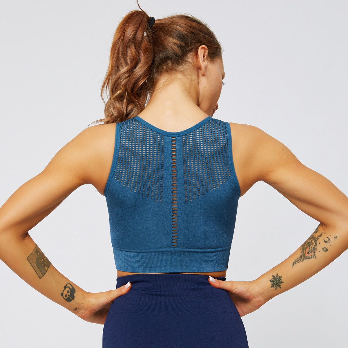 Beautiful back shockproof gathered sports bra