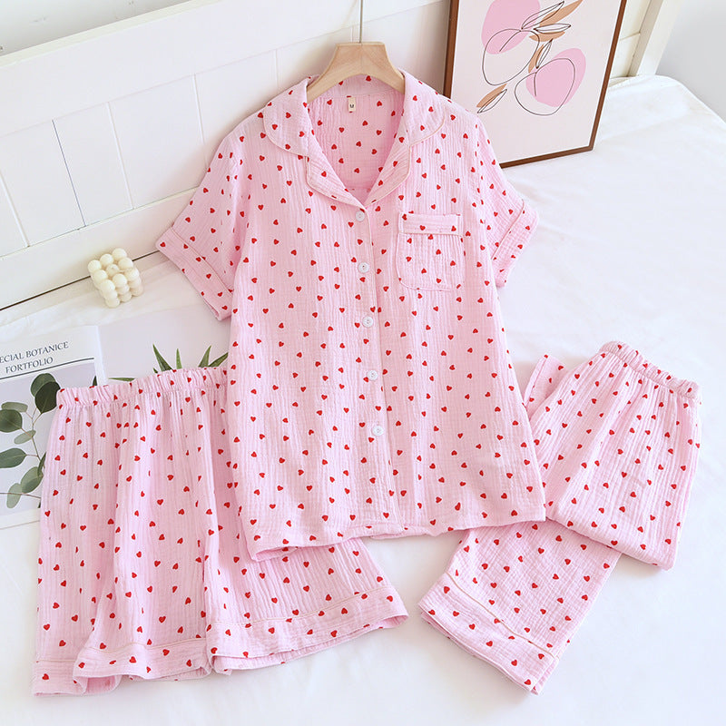 Small Heart Crepe Lapel Short-sleeved Shorts Trousers Three-piece Set For Women