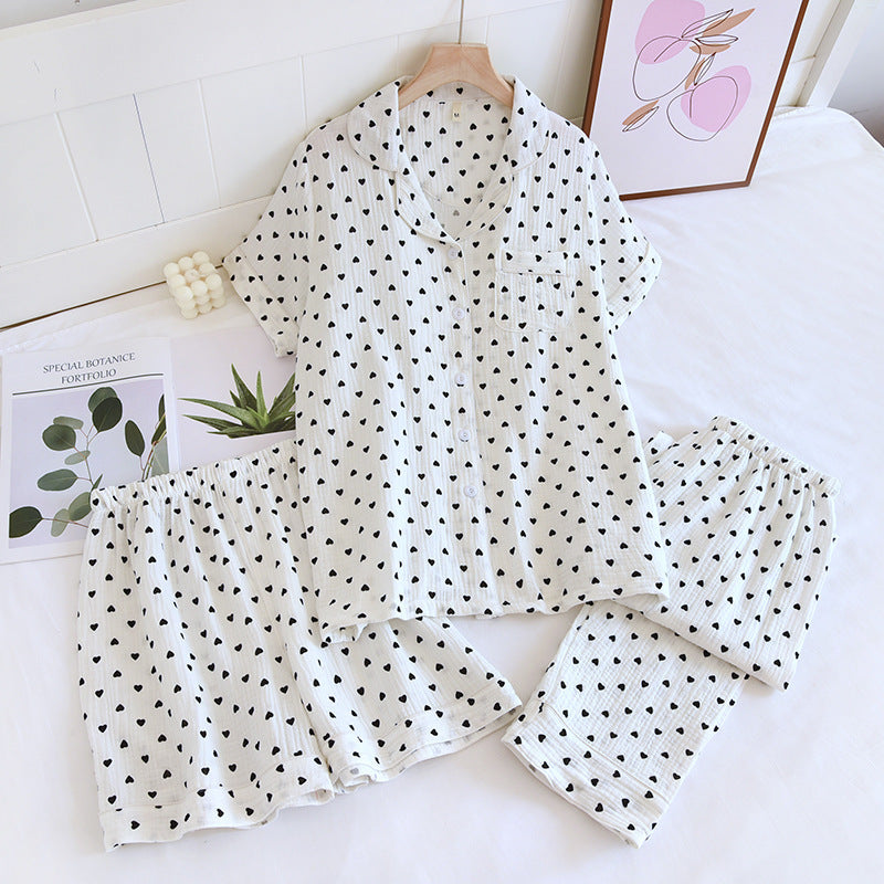 Small Heart Crepe Lapel Short-sleeved Shorts Trousers Three-piece Set For Women
